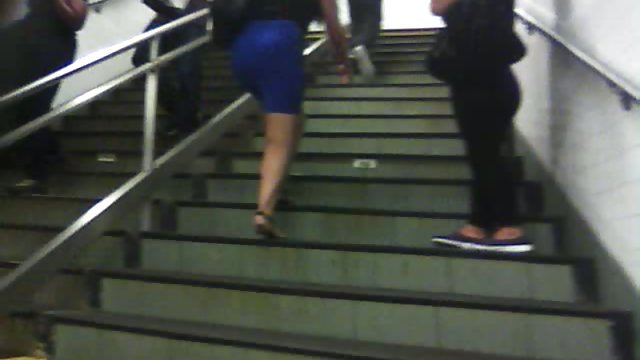 Порно Онлайн Без Регистрации Молодая любительница здорово трахнулась на массажной процедуре