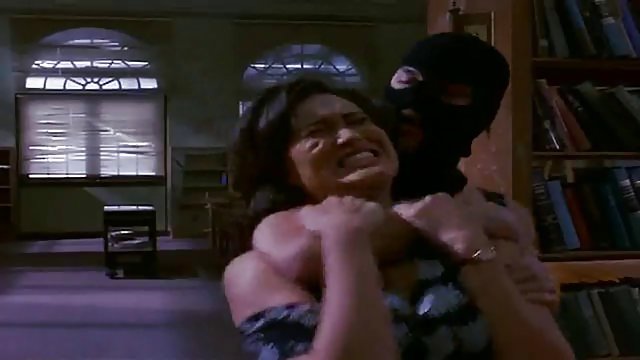 Порно Онлайн Без Регистрации Молодая девушка превратила тайский массаж в настоящее наслаждение