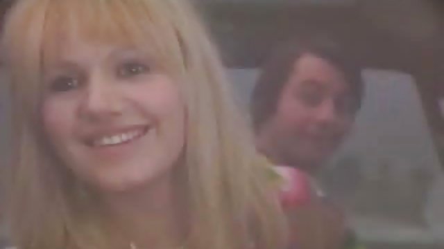 Порно Онлайн Без Регистрации Зрелая женщина завела парней на двойное проникновение дрочкой