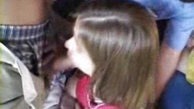 Порно Онлайн Без Регистрации Порно звезда обожает быть востребованной членами с двух сторон