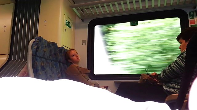 Порно Онлайн Без Регистрации Грудастая госпожа унижает своего мужика садясь на лицо пиздой и отсасывает его член