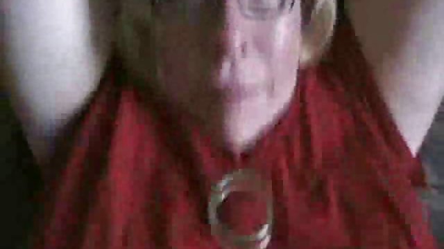 Порно Онлайн Без Регистрации Черная девушка мастурбирует киску перед половым актом