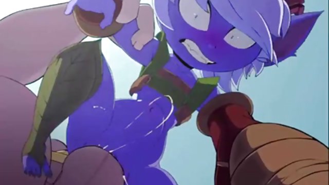 Порно Онлайн Без Регистрации Две молоденькие нимфоманки осаждают большой хуй