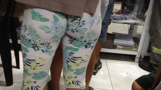 Порно Онлайн Без Регистрации Студентки устраивают в общаге дикие оргии друг с другом