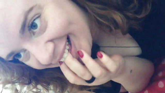 Порно Онлайн Без Регистрации Порно звезда умело строила из себя девственницу