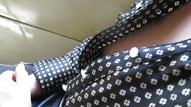 Порно Онлайн Без Регистрации Мужик вдул в анал элитной шлюхи на высоких каблуках