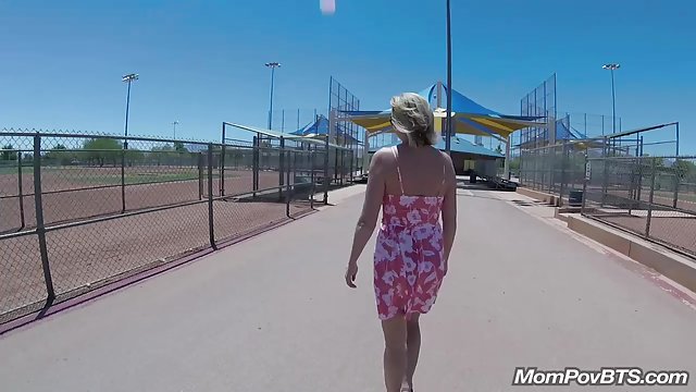 Порно Онлайн Без Регистрации Чернокожая порно модель потеряла голову от ласк своих ножек