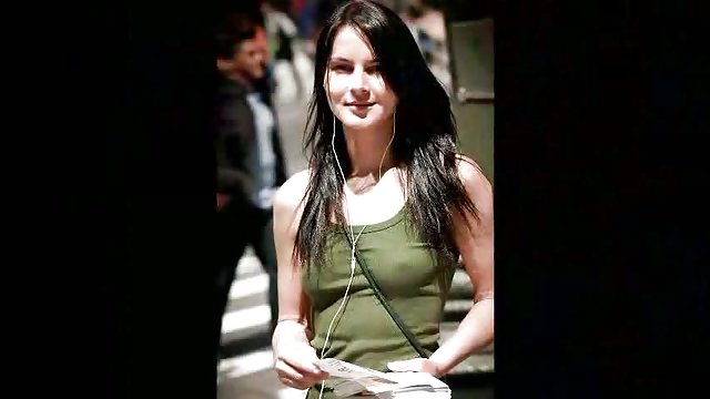 Порно Онлайн Без Регистрации Девушка из группы поддержки команды хочет потрахаться