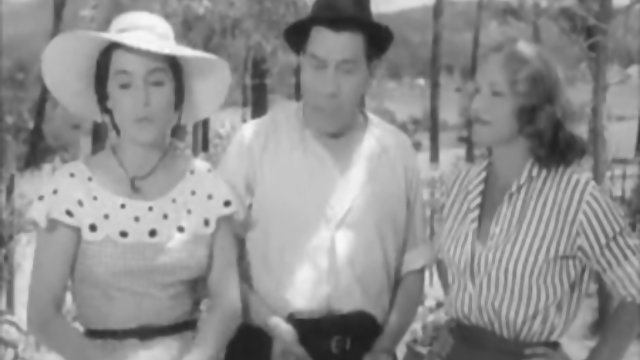 Порно Онлайн Без Регистрации Порно звезда напилась и потрахалась с посетителем бара