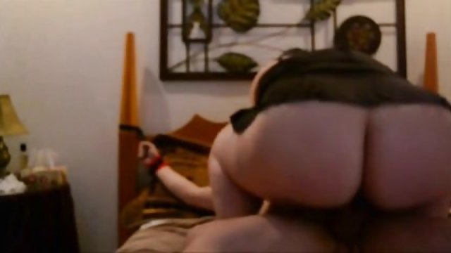 Порно Онлайн Без Регистрации Мужик снял транса ради анального траха с ним