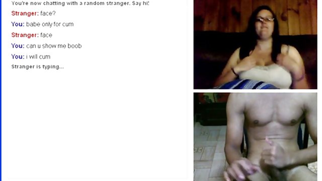 Порно Онлайн Без Регистрации Темнокожая спортсменка мастурбирует пилотку на фитнес шаре