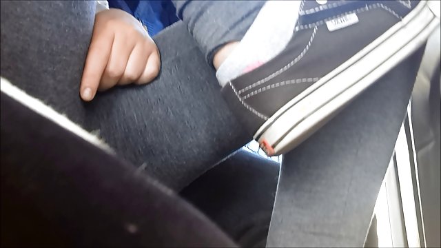 Порно Онлайн Без Регистрации Несравненная таксистка склонила к сексу красивую пассажирку