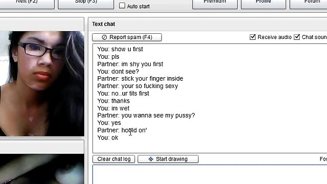 Порно Онлайн Без Регистрации Две баловливые девушки отсасывают члены и ебутся в жопу на вилле