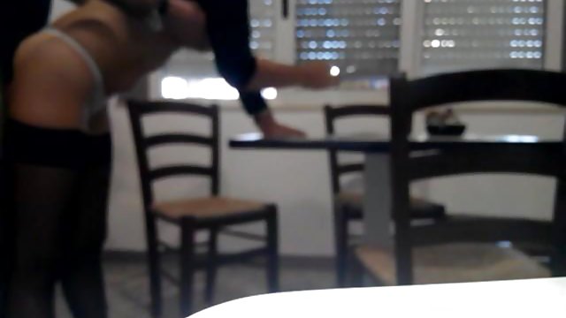 Порно Онлайн Без Регистрации Зрелая женщина возбудила парня на анальный секс