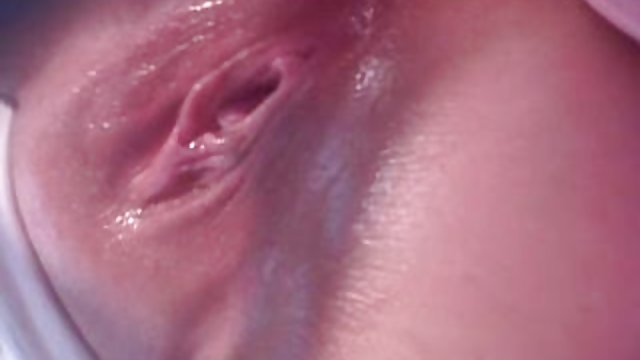 Порно Онлайн Без Регистрации Гибкая баба жестко ебется в попку в позе стоя