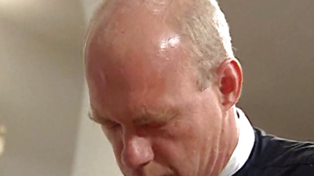 Порно Онлайн Без Регистрации Порно модель щедро одарит тебя своими ласками