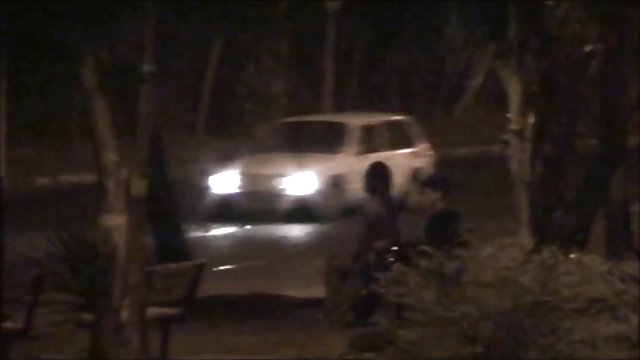 Порно Онлайн Без Регистрации Теснота сиденья не помешала пикаперу трахаться с негритянкой