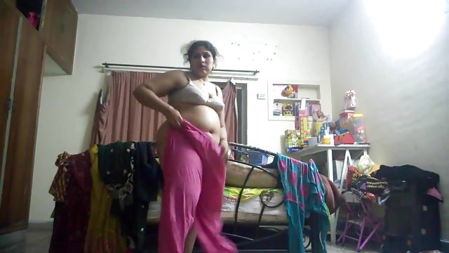 Порно Онлайн Без Регистрации Долгие терзания азиатки вибраторами сделали свое дело