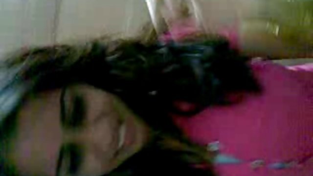 Порно Онлайн Без Регистрации Брюнетка с большими сиськами грубо скачет на члене босса