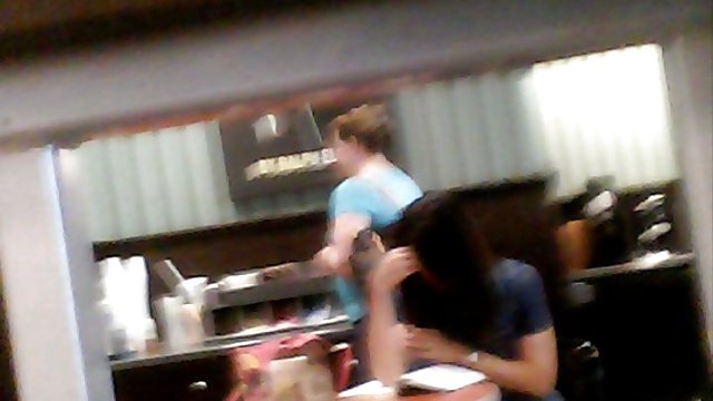 Порно Онлайн Без Регистрации Облегающие фигурки платья легко возбудили всех