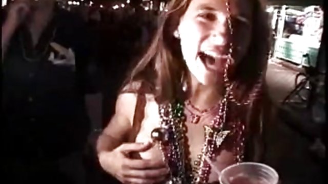 Порно Онлайн Без Регистрации Свингеры рады таким вот встречам и страстным групповым оргиям