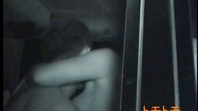 Порно Онлайн Без Регистрации Красавчик жарит двух грудастых сучек в ебле втроем