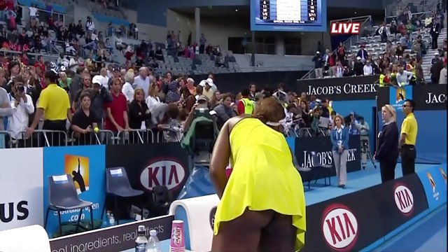 Порно Онлайн Без Регистрации Негр склонил к общей оргии трех пьяных негритянок