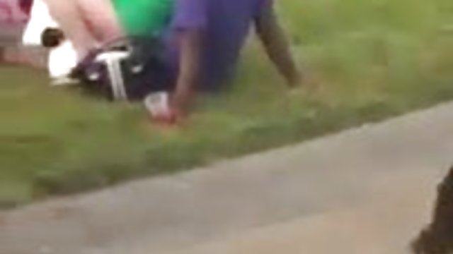 Порно Онлайн Без Регистрации Дикое поведение парочки на дикой природе