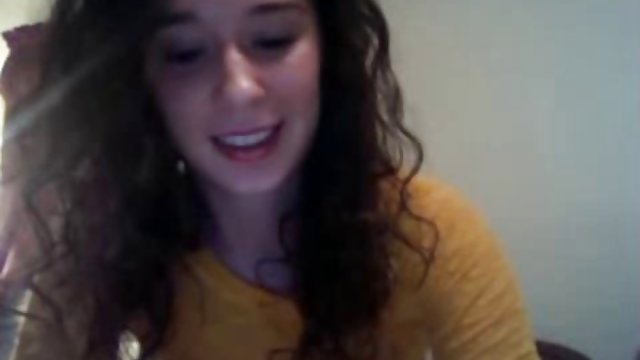 Порно Онлайн Без Регистрации Фраер с длинным членом долбит жопы двух сучек с пляжа