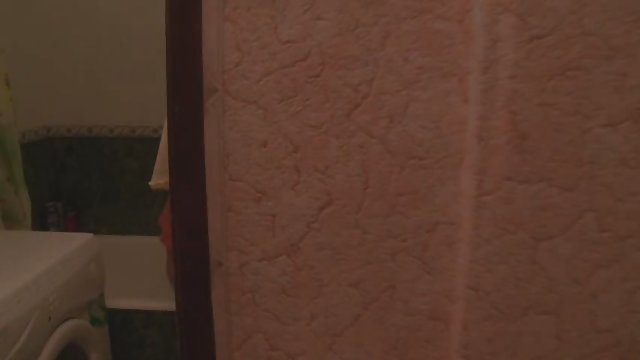 Порно Онлайн Без Регистрации Мужик засаживает в мясную дырку зрелой бабы на диване