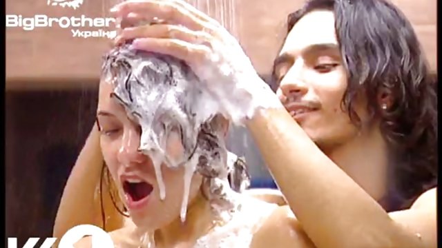 Порно Онлайн Без Регистрации Латинка с большими сиськами получает дозу спермы на лицо