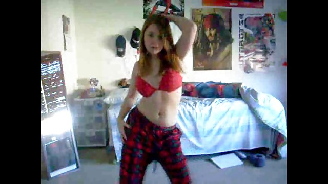 Порно Онлайн Без Регистрации Четыре цыпочки на один большой член мужика